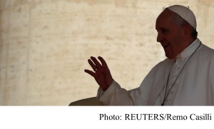 Pope urges politicians to take &#039;drastic measures&#039; on climate change (Reuters - 20190901)